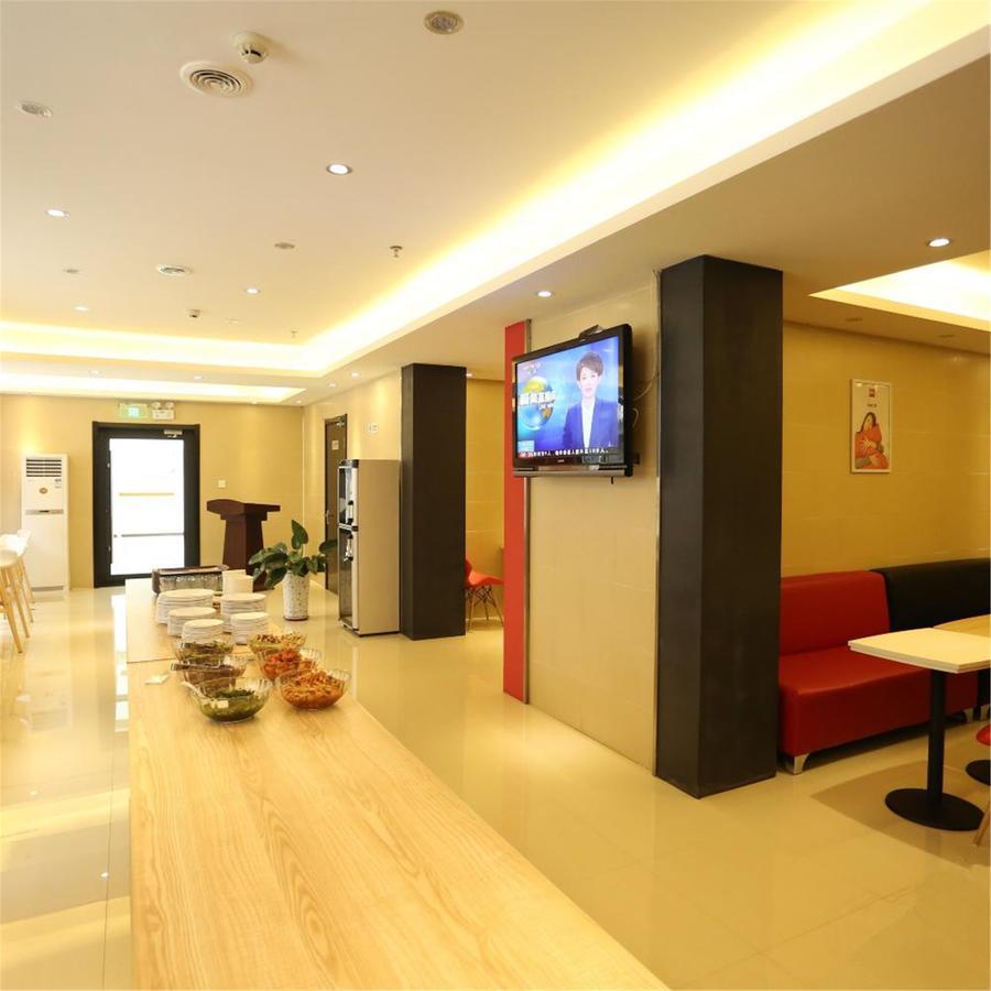 宜必思锦州云飞街酒店 外观 照片