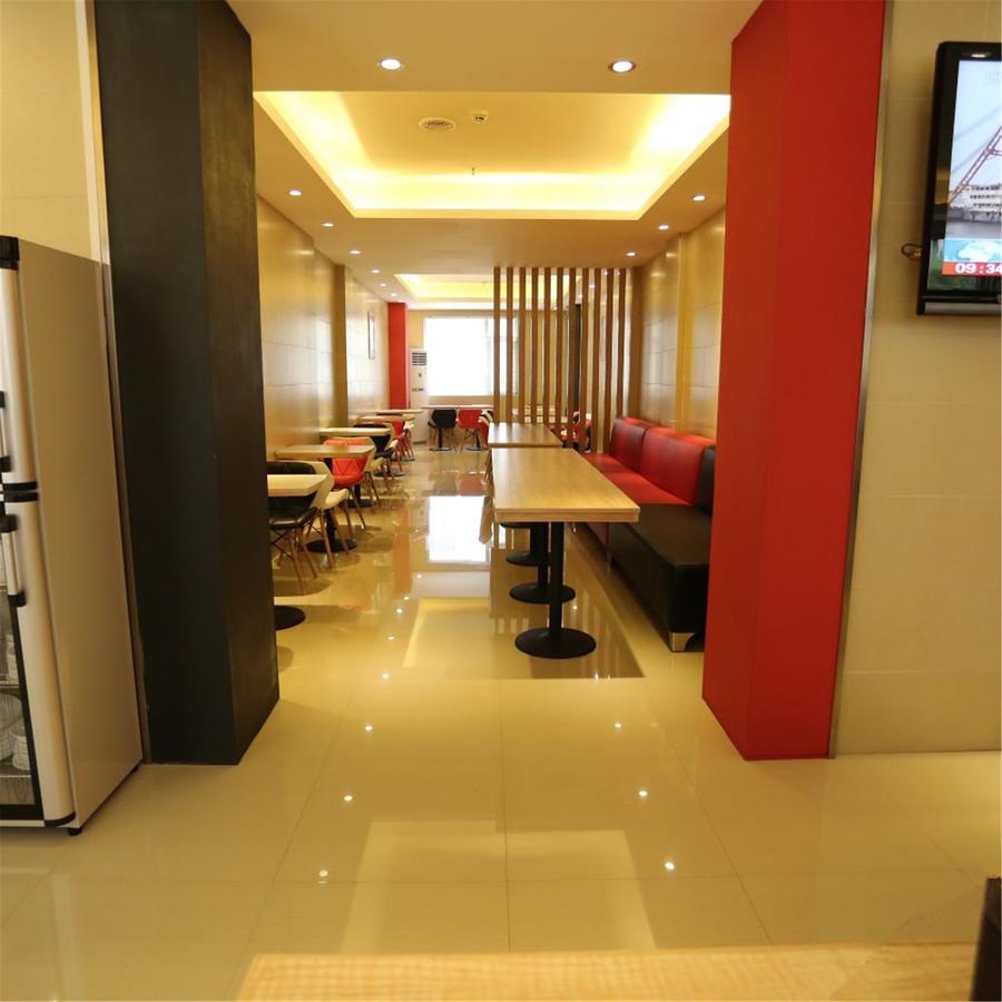 宜必思锦州云飞街酒店 外观 照片