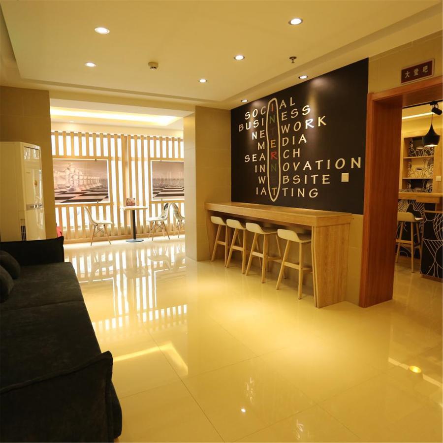 宜必思锦州云飞街酒店 外观 照片